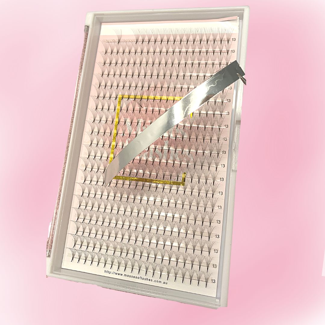 MOL - XL Trays Pointy Base Pro -made MEGA Volume Lashes 0.05 - Silk Premade Volume Lashes SP Lashes